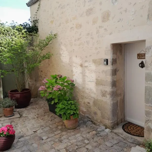 Gite La folie de Séraphine, hotel v destinaci Senlis