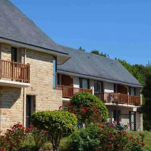 Joli T2 Résidence du Golf avec terrasse, hotel v destinaci Bénodet