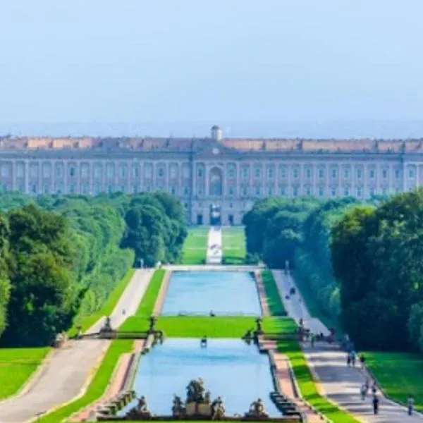 B&B merilyn house, khách sạn ở Caserta