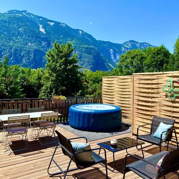 Le Dune Logement, hotel in Le Bourg-dʼOisans