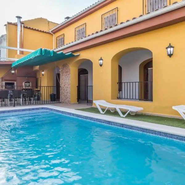 Casa Rural La Loma, hotel v destinácii Granada