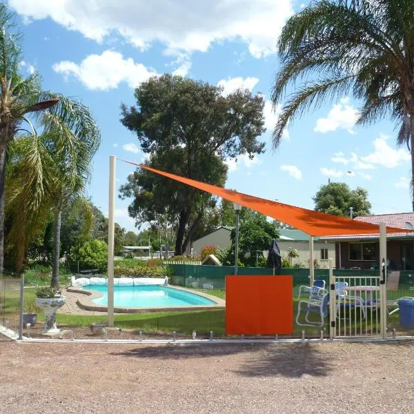 Birch Motel Tocumwal, hotell i Tocumwal
