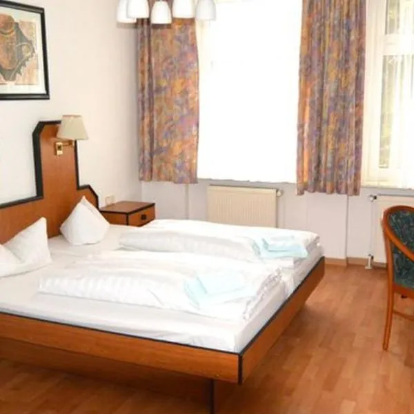 Apart-Hotel-Pension, hotel in Taucha
