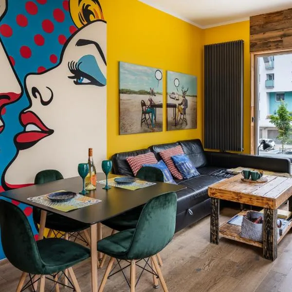 The Pop Art Apartment, hotel a Katowice