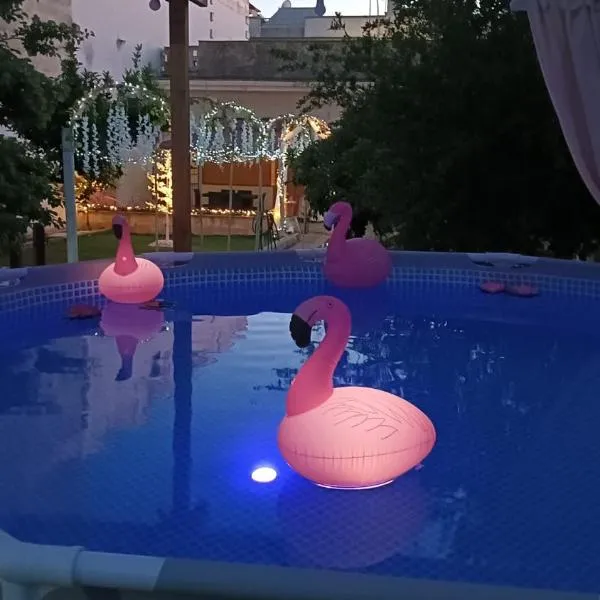 L’angolo rosa, hotel in Carosino