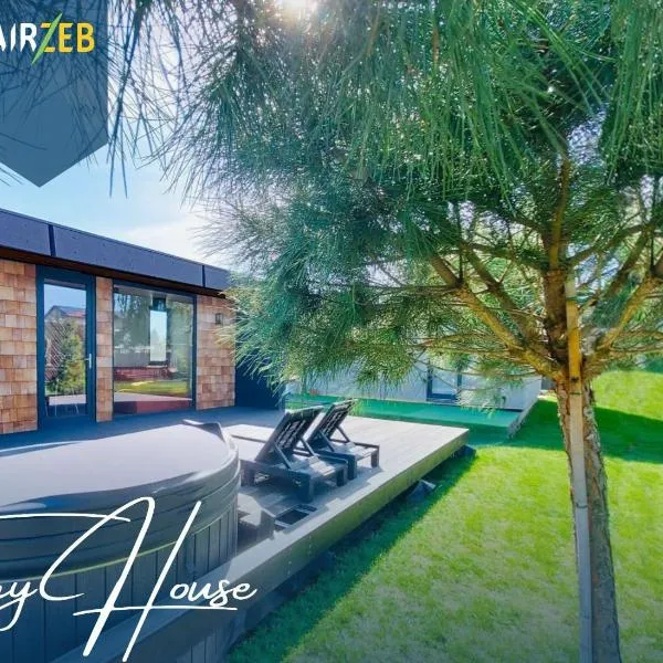 airzeb Uno - A3 Highway at Borș2, ξενοδοχείο σε Biharia