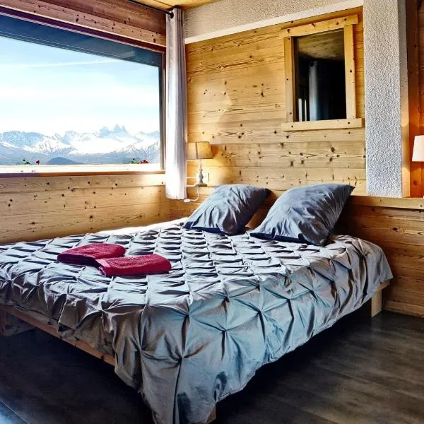 CHALET HOTEL La TUVIERE BIKE INN – hotel w mieście Saint-Jean-de-Maurienne