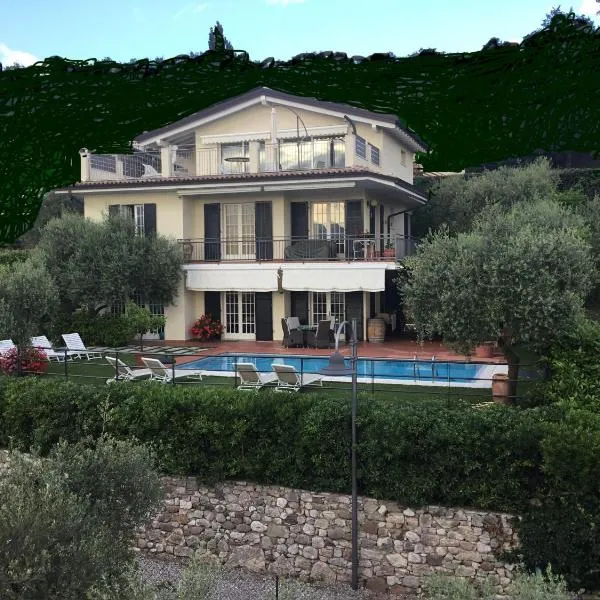 Villa Cà bianca, hotel i Torri del Benaco