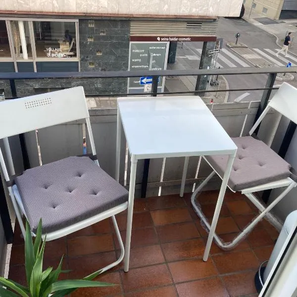 Schöne 1 Zimmer Wohnung mit Balkon am Feuersee – hotel w Stuttgarcie