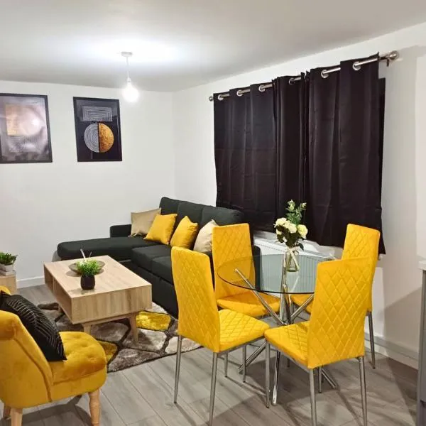 Cosy 4 Bedroom House in Seven Sisters Neath Port Talbot, hotel in Seven Sisters