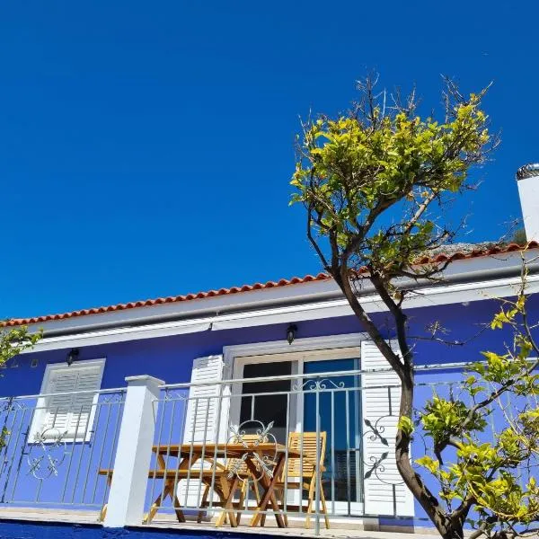 The Ionian Blue House Fully Equipped 3BR House, hotel v destinaci Pilaroú