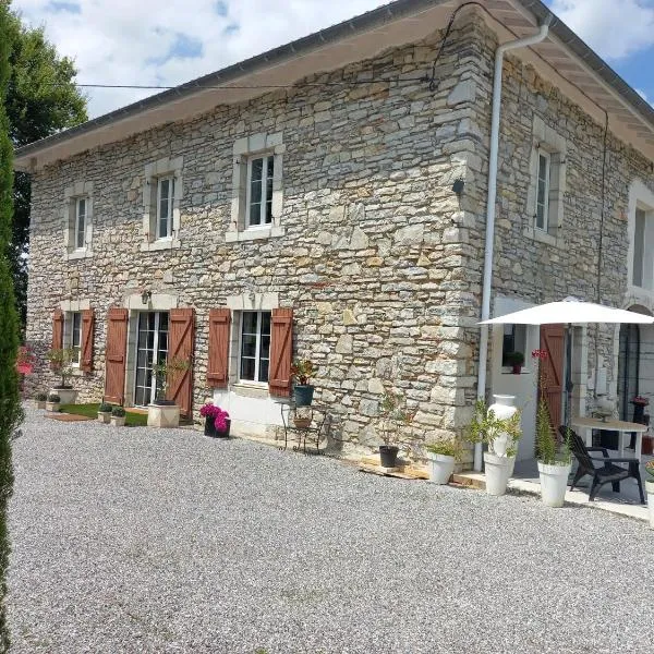 ETXEA FRANCE Gîte Cosy, hotel v destinaci Bidache