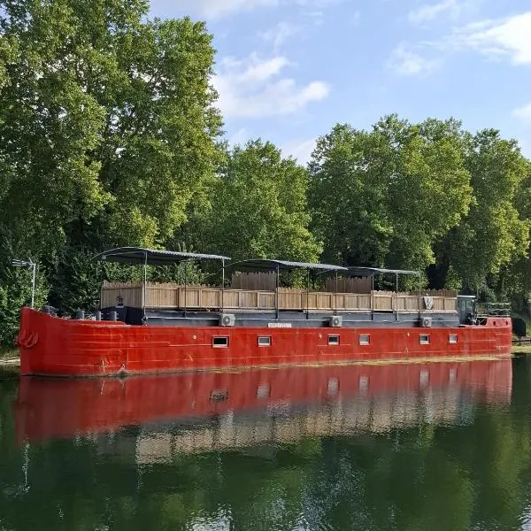 La péniche de Fabrice avec Jacuzzi privatif, hotel ve Štrasburku