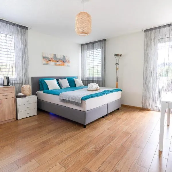 Terrace Apartment Einigen, khách sạn ở Einigen