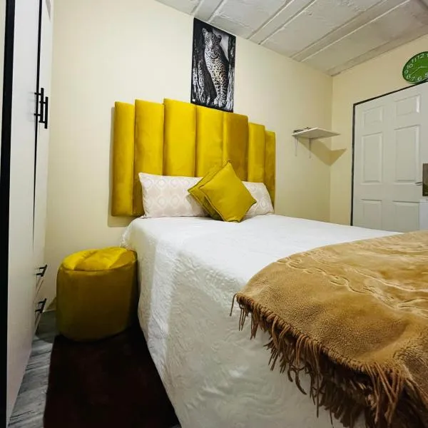 At Blessed BNB, hotel in Johannesburg