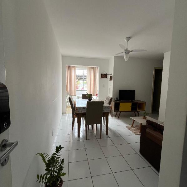 Apartamento 2 quartos próximo a praia com ar condicionado - Foto 2