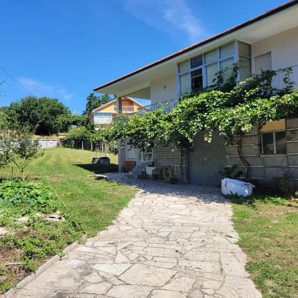 Casa Lavandeira, hotel in Ourense