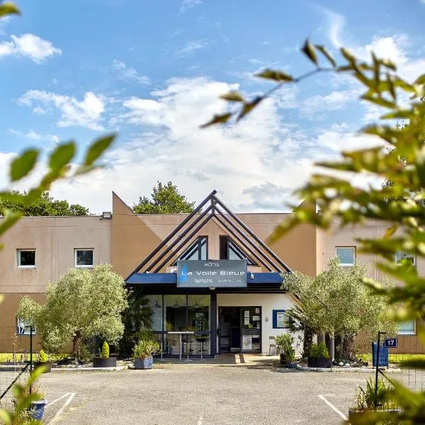 Hotel La Voile Bleue – hotel w mieście La Richardais