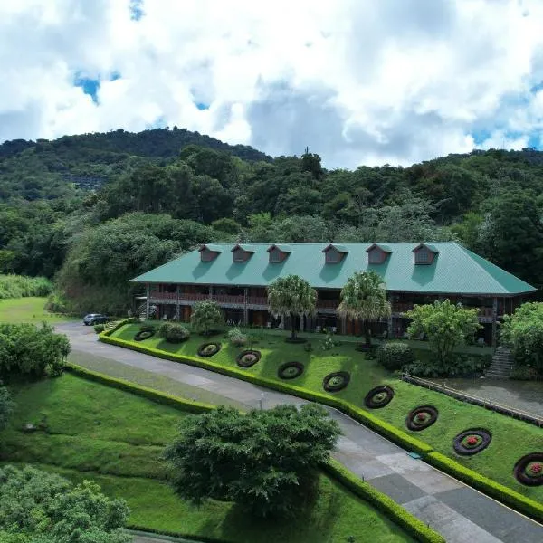 Hotel Heliconia - Monteverde、モンテベルデ・コスタリカのホテル