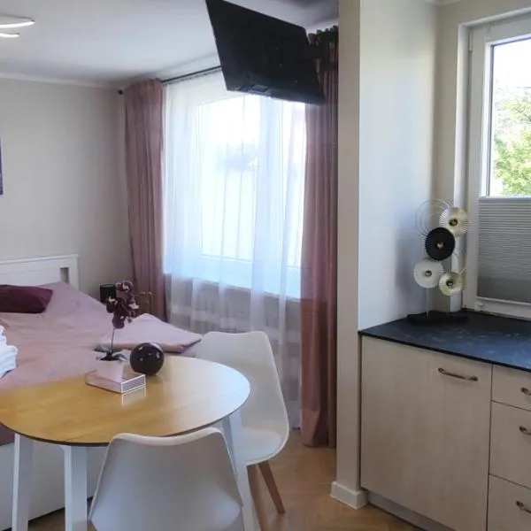 Apartamenty W NIEBIE, hotel in Słupsk