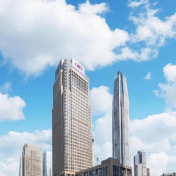 Crowne Plaza Shenzhen Futian, Near to Shenzhen Convention&Exhibition Centre, Shenzhen Stock Exchange and Shenzhen Civic Center, Outdoor Heated Pool, hotel in Shenzhen