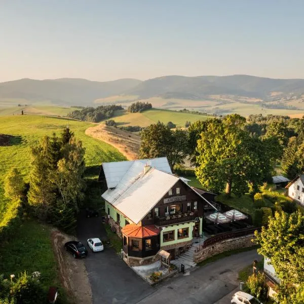 Hotel Kačenka, hótel í Králíky