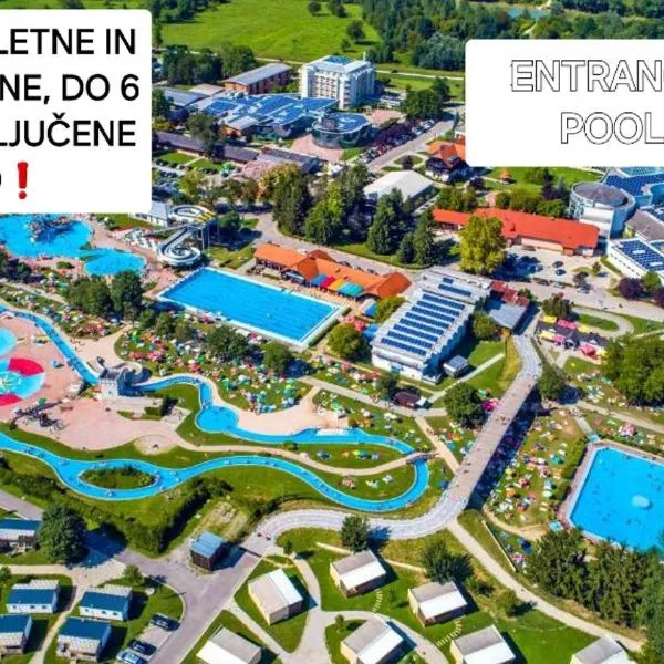 Hiška 111 s kopalnimi kartami, hôtel à Brežice