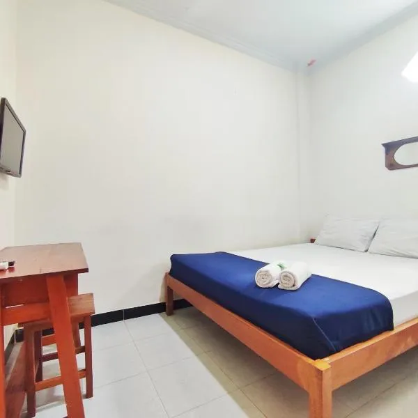 Happy Syariah Hotel near Jombor Mitra RedDoorz, hotel v destinaci Sleman