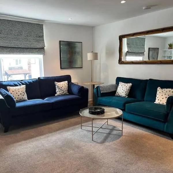 Artizana Suite - Luxury Village Location and Parking, hôtel à Prestbury