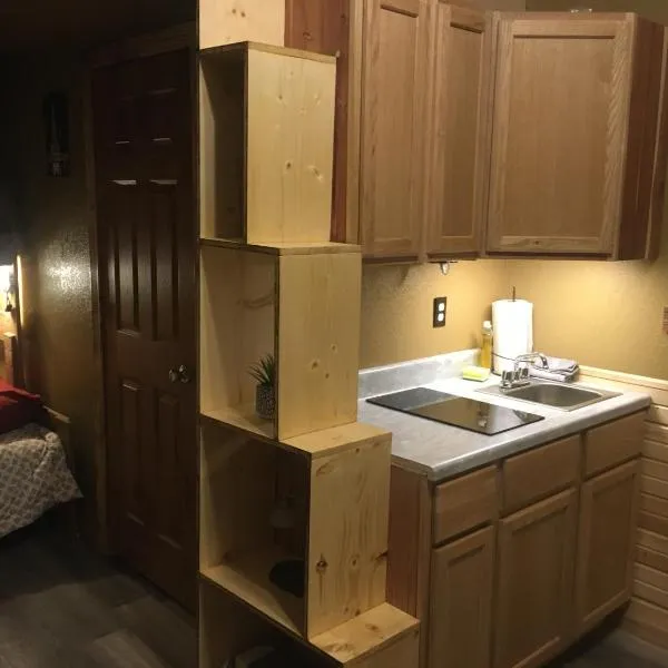 Cabin 2 Brand new Rental car available, hotel v destinaci Custer