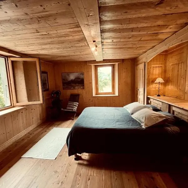 La ferme de la Tour - Vallée de Chamonix, hotel en Servoz