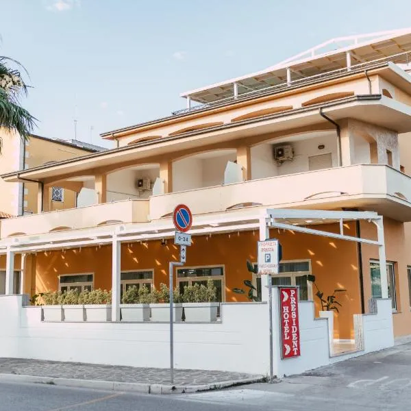 Hotel President, khách sạn ở Vasto