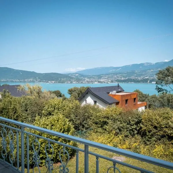 Villa Panoramique - Lac du Bourget, hotel in Bourdeau
