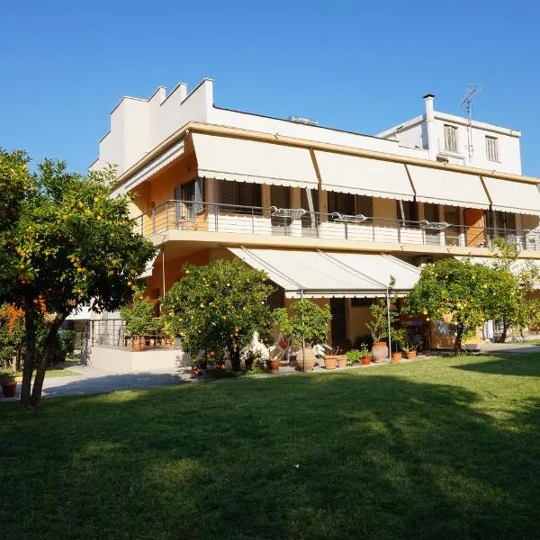 Anna's Studios, hotel in Kamena Vourla