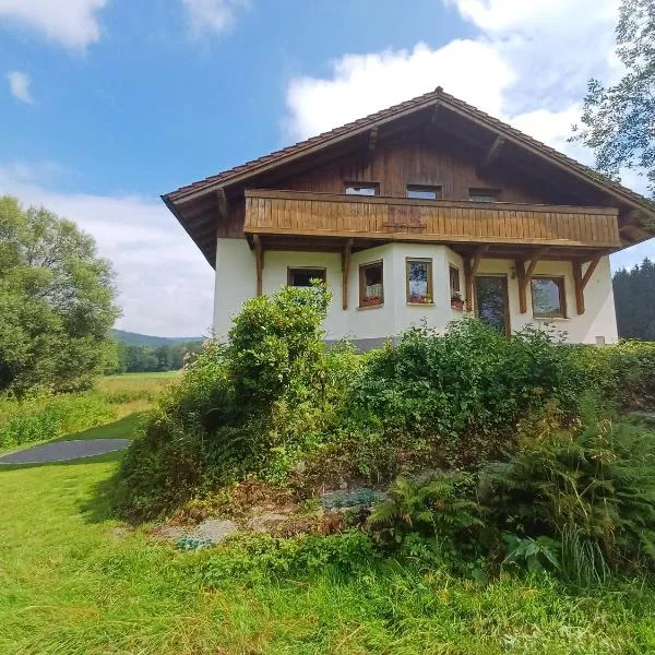 Ferienwohnung am Ulrichsgrünbach, hotel v destinaci Waldmünchen