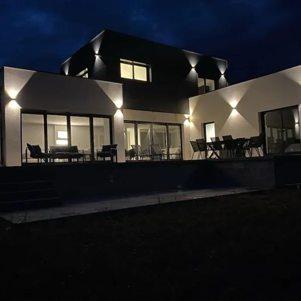 Maison Contemporaine, hotel v destinaci Villez-sous-Bailleul