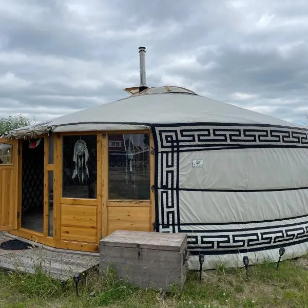 Luxe Yurt, hotel v destinaci Koudekerke