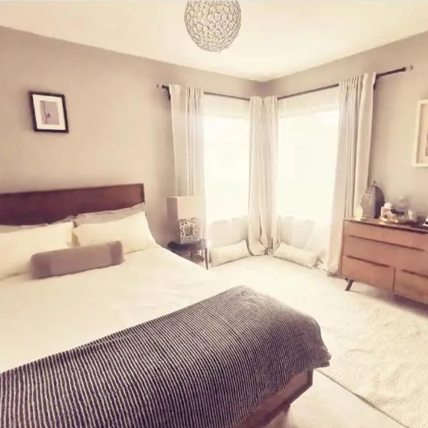 Roscommon Ensuite Room, hotel v destinaci Roscommon