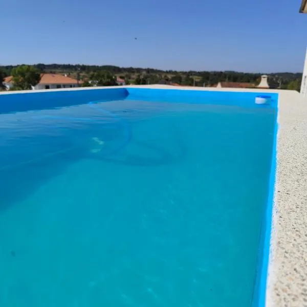 Villa Mendes Oliva, hotel di Almeida