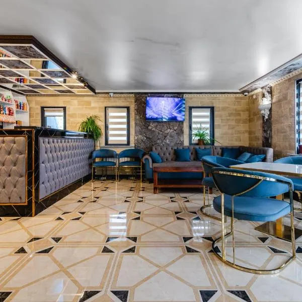РИМ Grand Hotel, hotel in Almaty