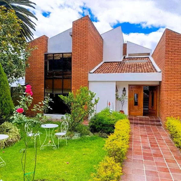 Hostal Mochiliers Bed and Breakfast, hotel v destinaci Cuenca