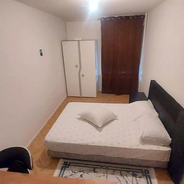 Chambre privée dans un appartement en collocation – hotel w mieście Oullins