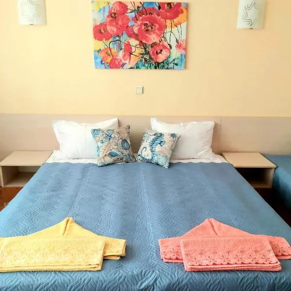 Стаи за гости Русинови, hotel v destinaci Tsarevo