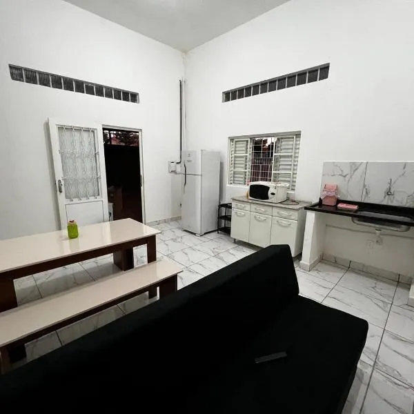 Casa Ana Brutomesso 1, hotel v destinaci Londrina