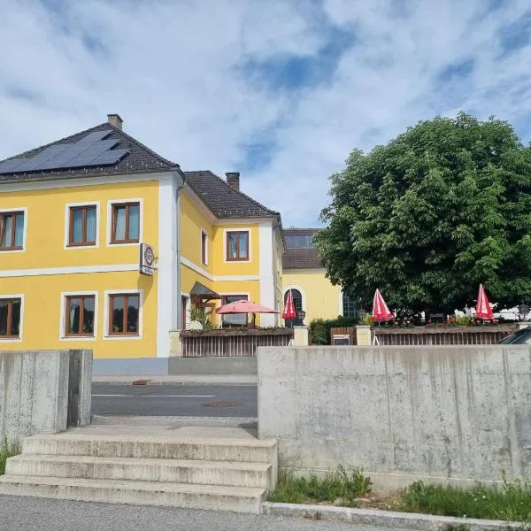Gasthof Weidenauer- Gabi's Café, hotel di Emmersdorf an der Donau
