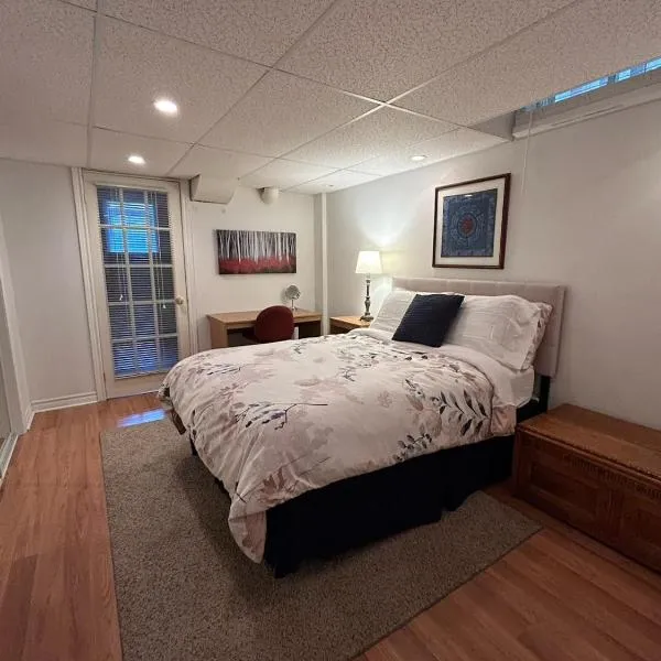 Maya Bed and Breakfast, hotel v destinaci Port Perry
