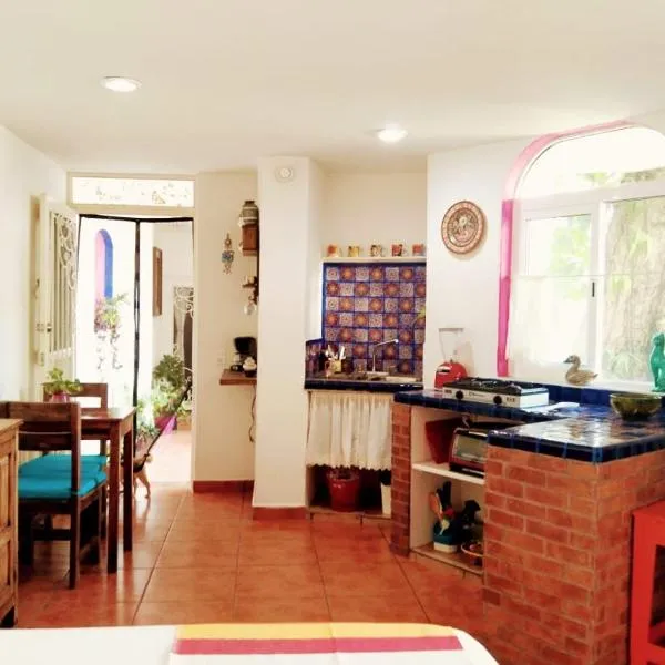 Casa Arbol de Paz Hab Sencilla, hotel in Chacala