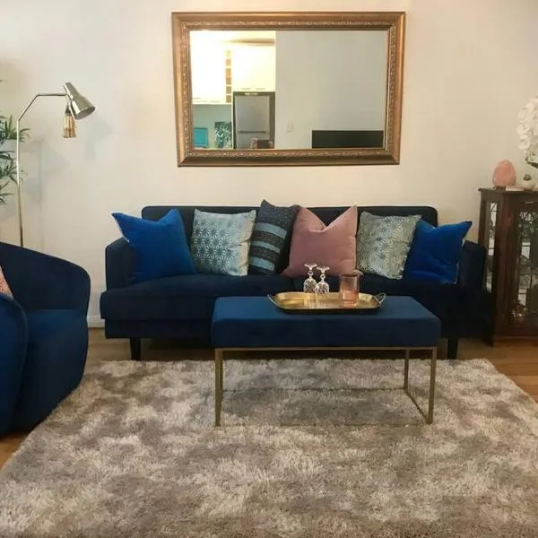 STYLISH COURTYARD UNIT, in the HEART OF STH YARRA, готель у Мельбурні