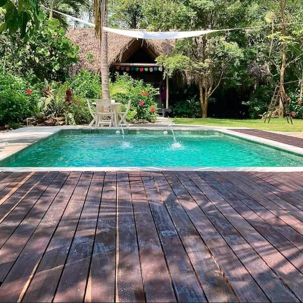 Casa Monos - Playa y piscina, hotel v destinaci Guachaca