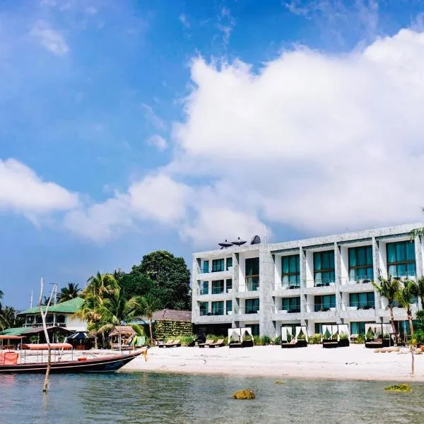 The Beach Samui, hotel in Taling Ngam Beach